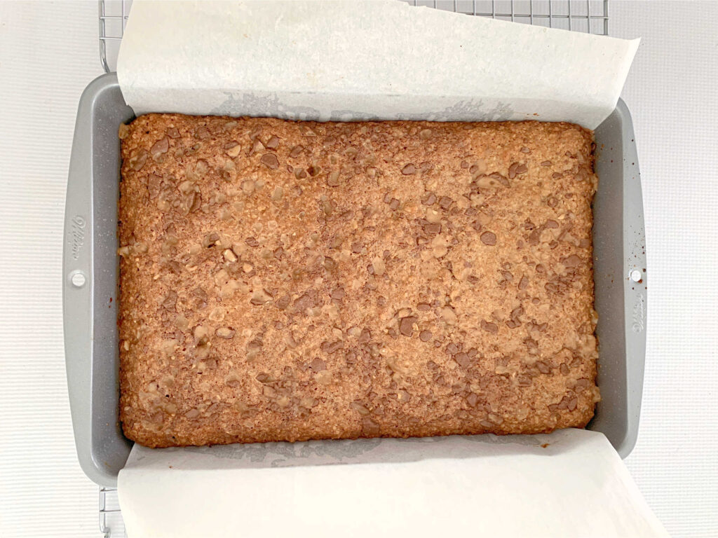 Oatmeal Toffee Bars in Pan.