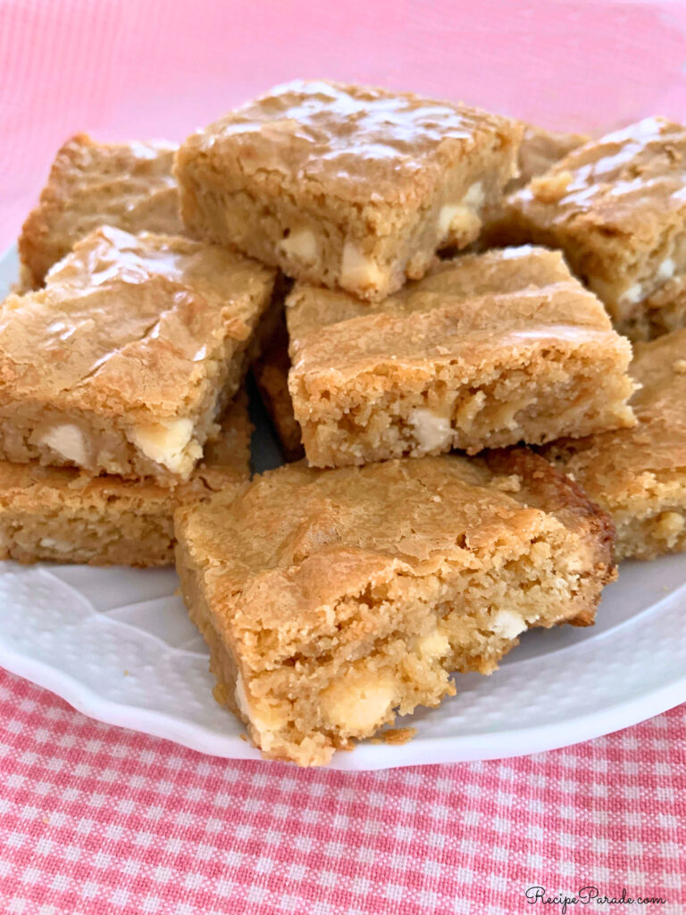 Blondies on a plate.